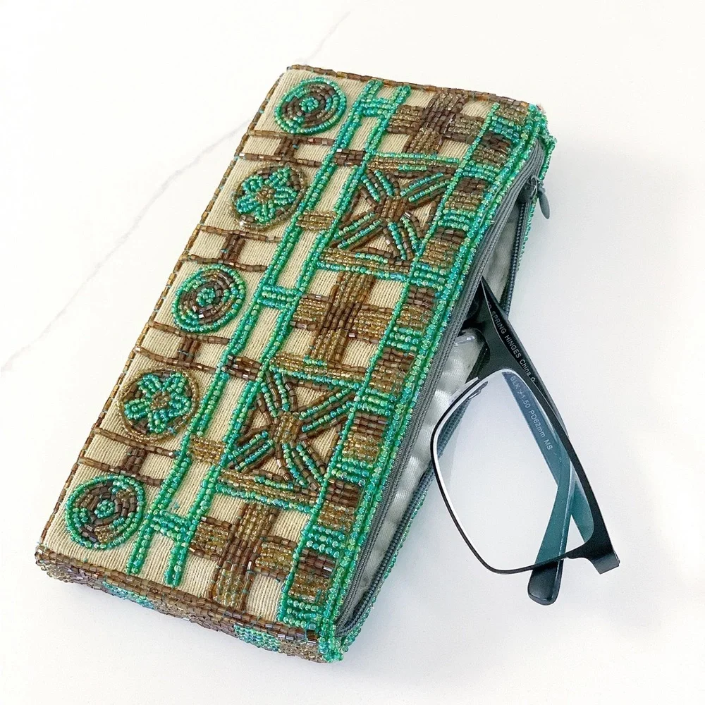 👛 Geometric Pattern Beaded Coin Wallet / Glasses Purse